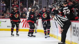 NHL: Blackhawks 4, Senators 6